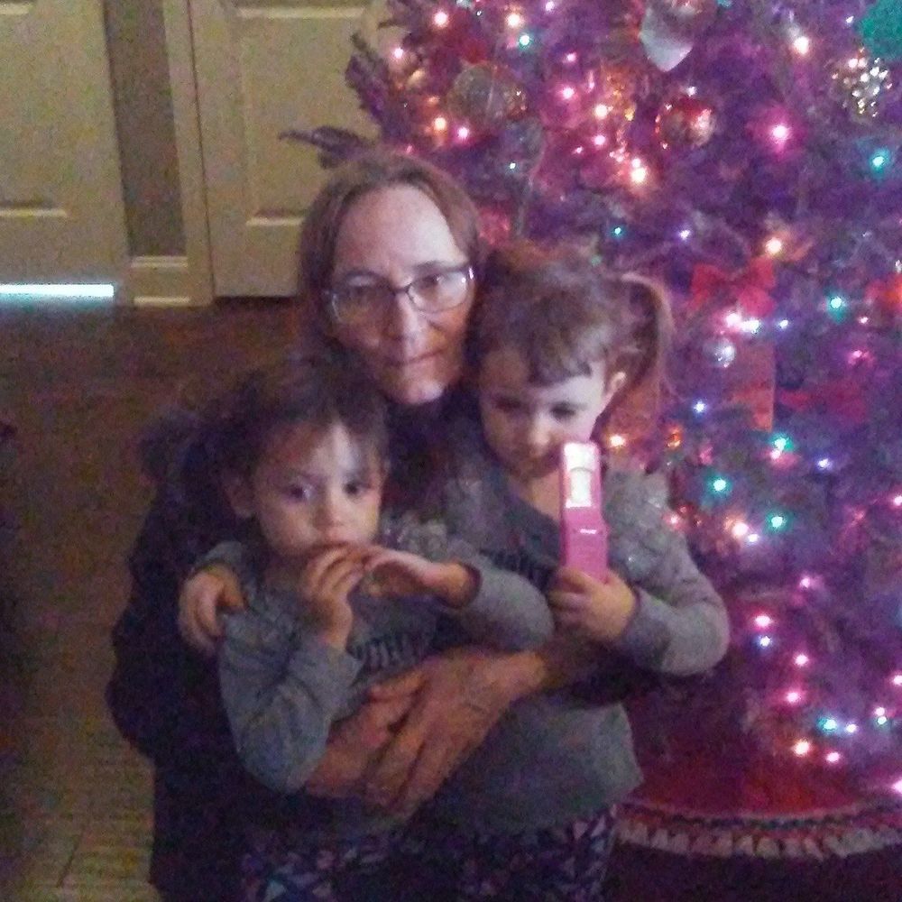 Meet your Posher, Pamela